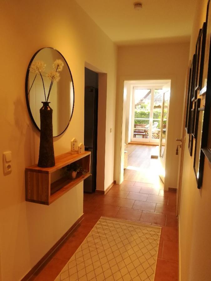 Apartment In Ruhiger Wohnlage Sie Sind In 3 Minuten Am Trebbower See Oder In 30 Minuten An Der Ostsee Klein Trebbow Exterior photo